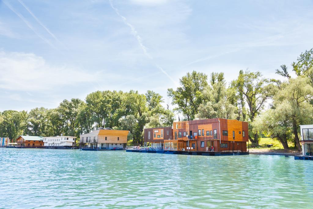 Arkabarka 2- Floating Dream Rooms And Apartments Beograd Ngoại thất bức ảnh